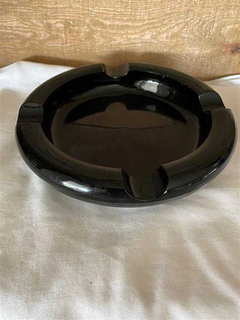 Dark Amber Glass Heavy Round Cigar Ashtray Vintage Brown Glass Etsy