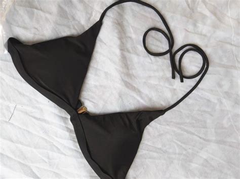 Top Bikini Triangulo Negro