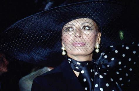 Fashion Icon of the World: 20 Stunning Photos of Sophia Loren in the ...