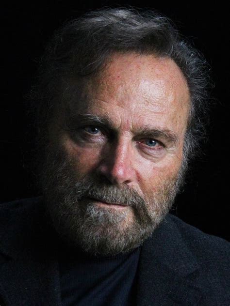 Bild zu Franco Nero - Kinoposter Franco Nero - FILMSTARTS.de