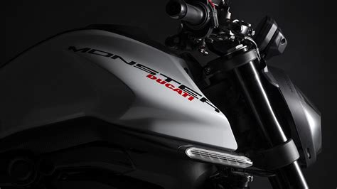 Motorrad Vergleich Husqvarna Vitpilen Vs Ducati Monster