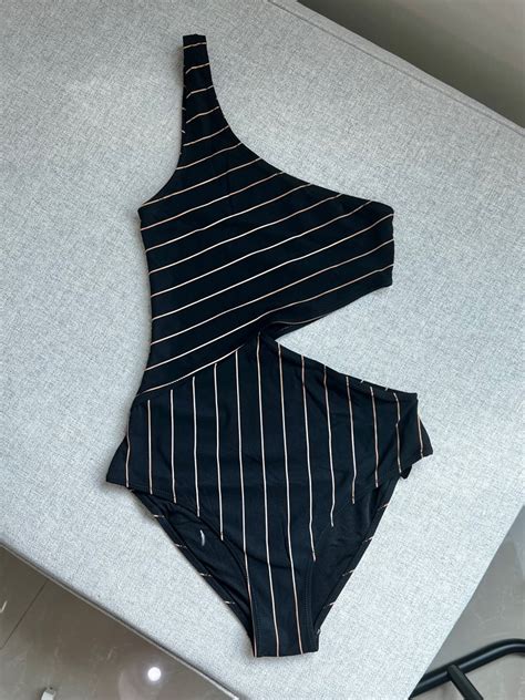 H M Cut Out One Piece Bikini Women S Fashion Swimwear Bikinis Swimsuits On Carousell