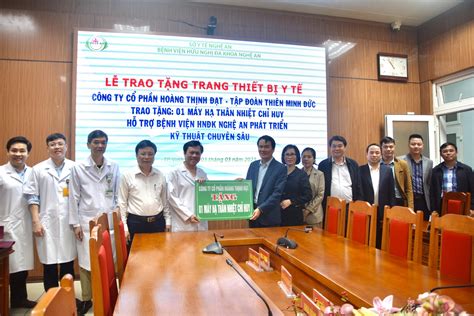 Công ty cổ phần Hoàng Thịnh Đạt Tập đoàn Thiên Minh Đức trao tặng 01