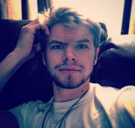 Kenton Duty Nude DICK Pics From His Cell Phone UNCENSORED