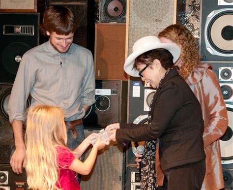 Yoko Ono Awards The LennonOno Peace Prize To Pussy Riot Sputnik Mediabank