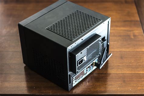 Mini-ITX Home Linux Server – andrewgrabbs.com