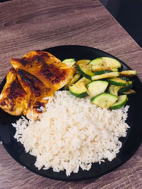 Cena Para fin de semana muy fácil Arroz blanco con pollo Recetas