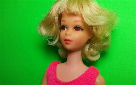 Vg Vintage Mod Barbie Francie Twist N Turn Doll Tnt Blonde Short Flip