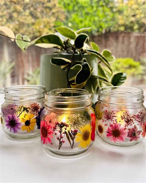 Diy Pressed Flower Jars Make A Stunning Spring Decor