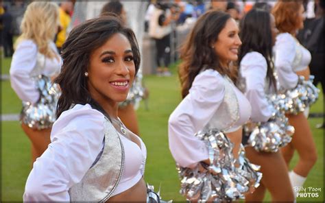 Oakland Raiderette Karly Football S Fabulous Females Flickr