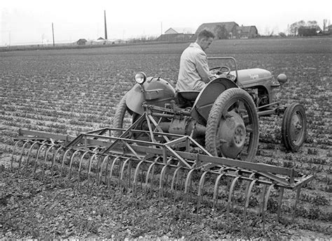 Foto S Uit De Oude Doos Van Landbouwmechanisatie 1955 Agrifoto Nl