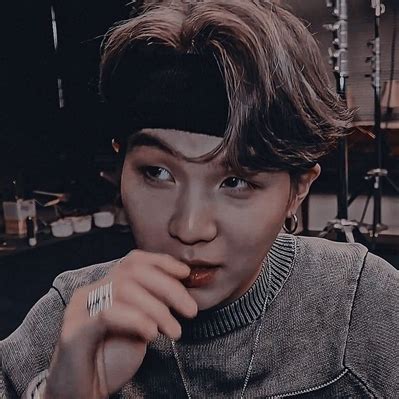 História Yoongi Bad Boy imagine Yoongi Hot História escrita por MRkookjunio Spirit Fanfics