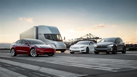 Nuevos Modelos Confirmados Tesla Lanzará Un Compacto Una Furgoneta Y