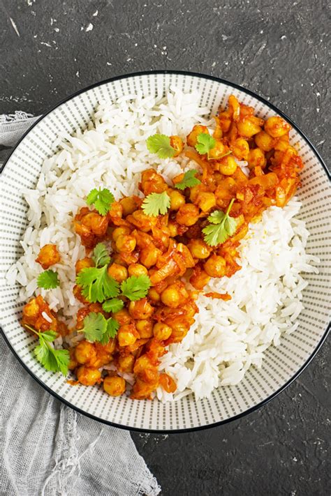 Easy Channa Chickpea Curry Recipe