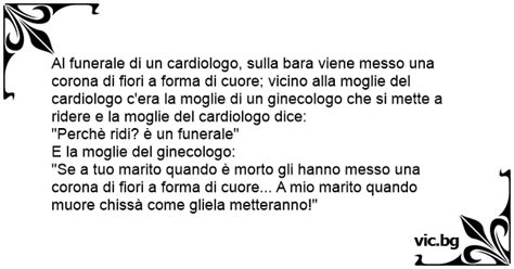 Al Funerale Di Un Cardiologo Sulla Bara Viene Messo Una Corona Di