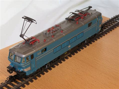 3152 Märklin HO SNCB 16 Schnellzuglok Kaufen auf Ricardo