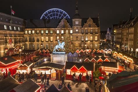 Christmas markets, mulled wine and gifts in Düsseldorf - Amazing Capitals