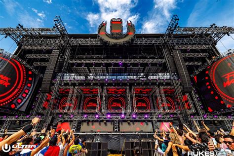 L Acoustics Takes The Main Stage At Miamis Ultra Music Festival