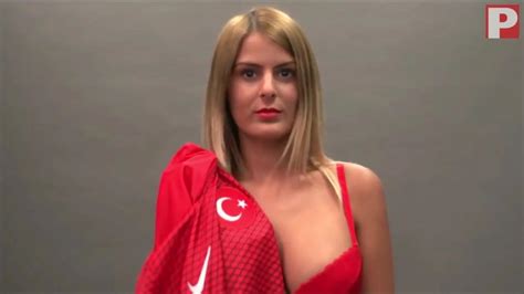 Kirmizi Beyaz Free Hd Porn Video F Xhamster