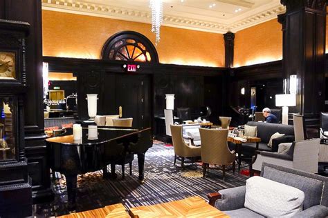 A Review of The Algonquin Hotel in New York City