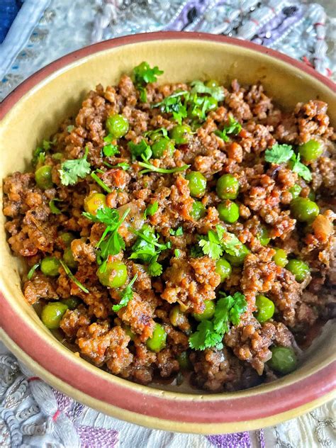 Keema Matar Ground Meat And Peas Recipe Fatima Cooks