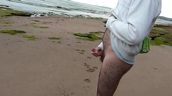 A Quick Wank On The Beach Xvideos