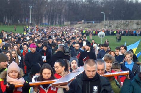 W Drodze Krzy Owej Wezm Udzia Tysi Ce Wiernych Na Tras Wyjad