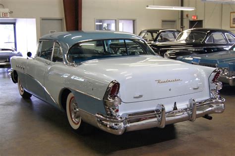 1955 Buick Roadmaster - Information and photos - MOMENTcar