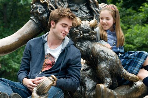 ‘Remember Me’ movie review: bold Robert Pattinson drama - The Prague ...