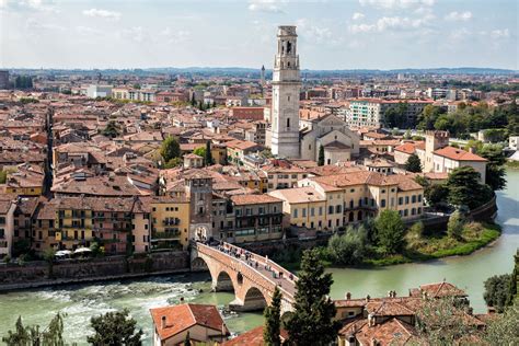 Falling In Love With Verona Italy Earth Trekkers