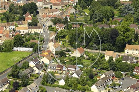 Votre Photo A Rienne Boissy Sous Saint Yon La Fontaine Saint Lubin