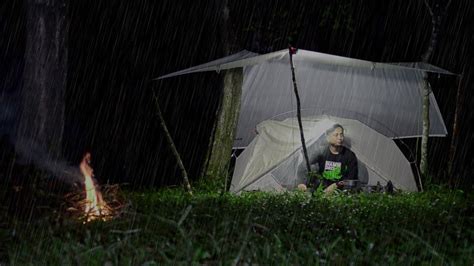 SOLO Camping In The Heavy RAIN Api Unggun YouTube