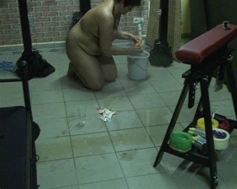 Naked House Cleaning Pics XHamster