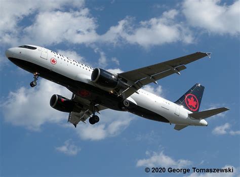 Air Canada Airbus A320 214 C FXCD CYUL July 1 2020 Flickr