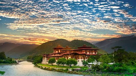 Best Time To Visit Bhutan Spring And Fall Seasons For Mild And Dry