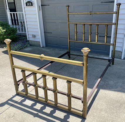 Antique Cast Iron Bed Frame Identification And Value Guide