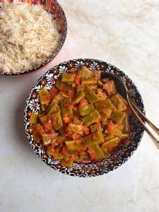 Lebanese Green Beans In Tomato Sauce Lubia Bil Zeit