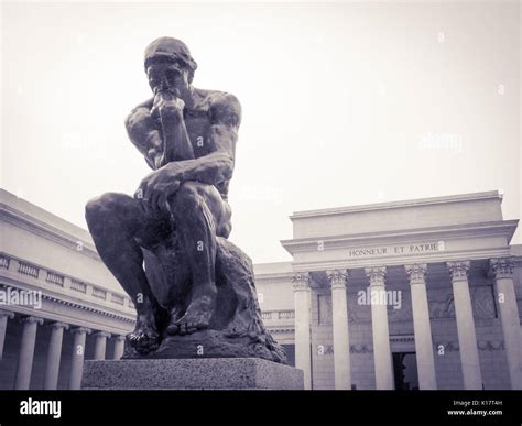 Il Pensatore Scultura Auguste Rodin Immagini E Fotografie Stock Ad Alta