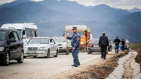 Bergkarabach Armenier F Rchten Weitere Anspr Che Aserbaidschans