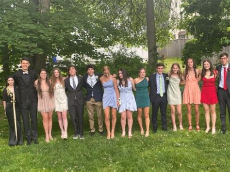 Conard High School Senior Prom Photo Gallery We Ha West Hartford News