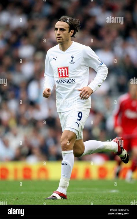 Tottenham hotspur and dimitar berbatov hi-res stock photography and ...