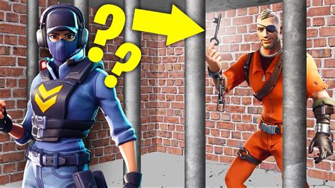 Escape From Prison In Fortnite Cops And Robbers Youtube