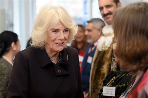 Queen pays tribute to centre which improves lives of abused women | The