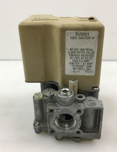 Honeywell SV9501M2056 Smart Valve HQ1011421HW 24V 50 60Hz Used FREE