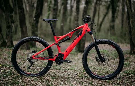 2023 BH ATOM LYNX 8 1 Specs Comparisons Reviews 99 Spokes