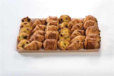 Plateau De 30 Mini Viennoiseries Cookliv