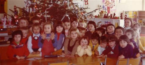 Photo De Classe Moyenne Ou Grande Section De 1975 Ecole Maternelle