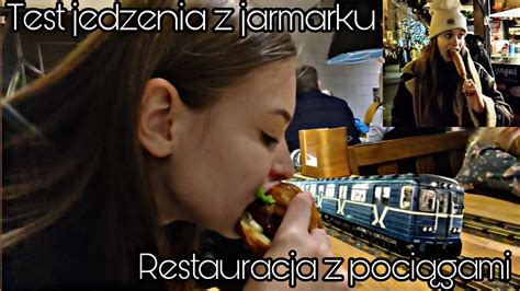 Restauracja z pociągami Praga Test jedzenia z jarmarku