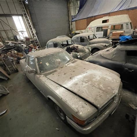 Colección de autos clásicos abandonados en Londres se subastan GQ