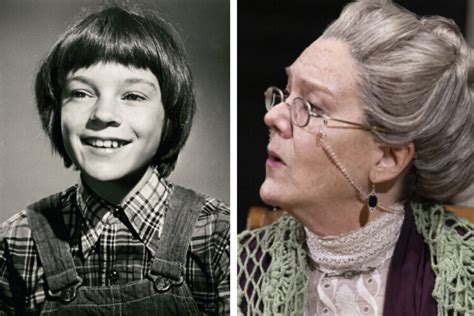 Hot Sexy Mary Badham Bikini Pics